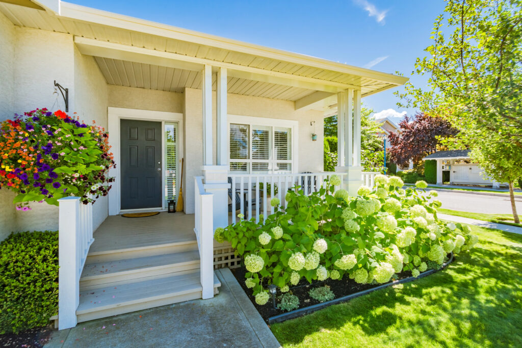 Front house outdoor stairs